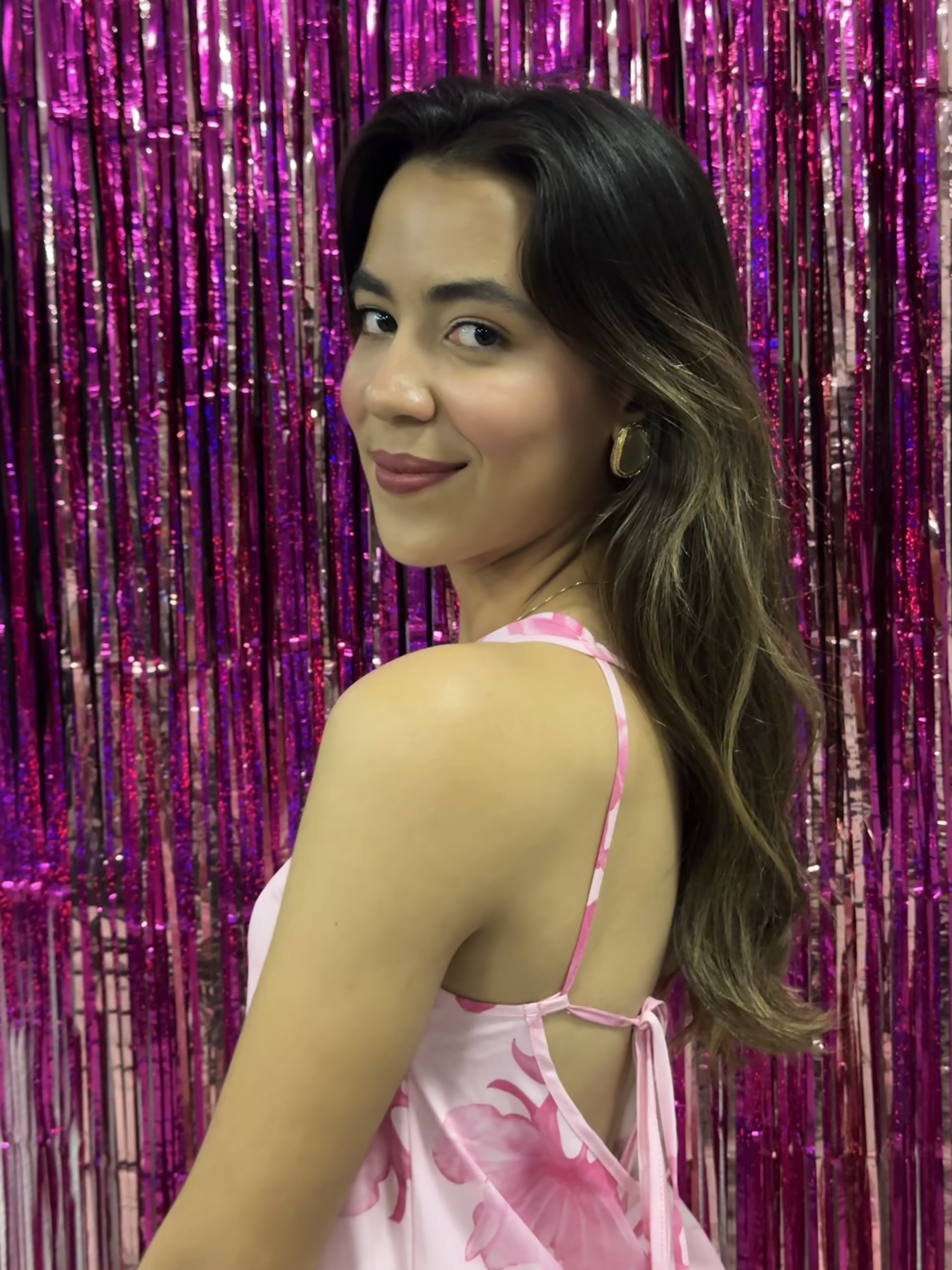 Nicole Alves Consultora MK · Profissional · Londrina - PR · foto de perfil